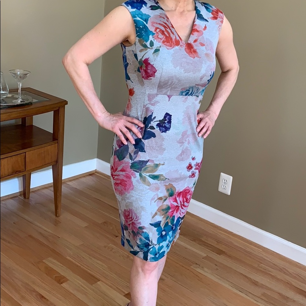 Calvin Klein Women’s dress size 4